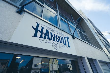 古着屋HANGOUTの店舗写真