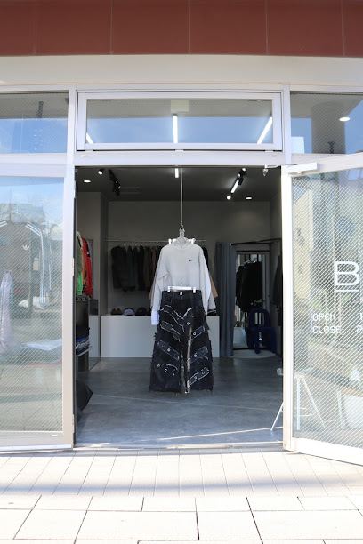 古着屋Bの店内の様子