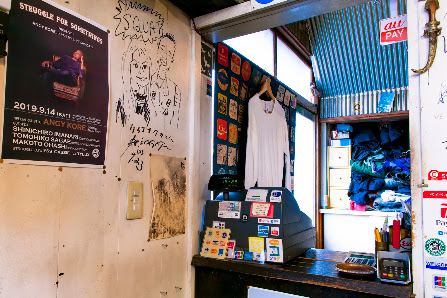 Squatの店内の様子