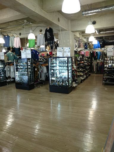 2nd Street 東浦和店の店舗写真