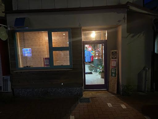 新潟無人古着屋empty clothing storeの店舗写真