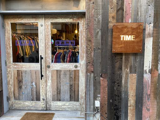 Timeの店舗写真