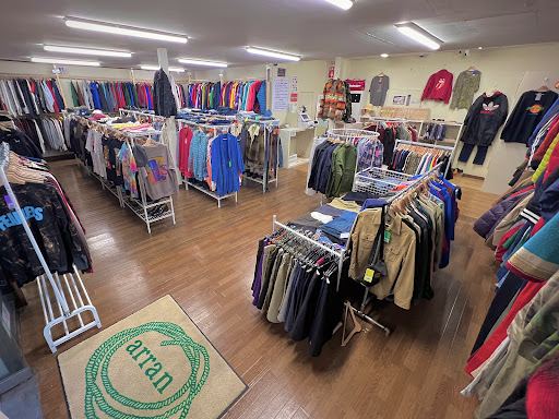 古着屋arran 伊那店の店舗写真