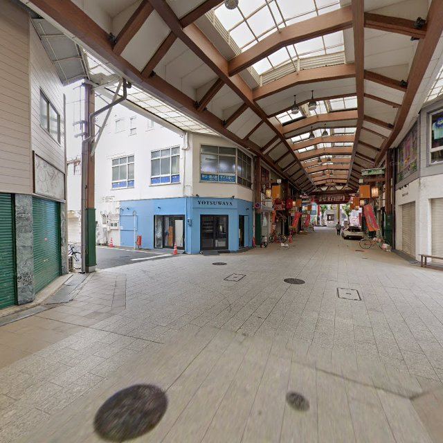 古着屋NOTIME大須店の店内の様子