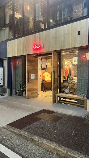 Strike Vintageの店舗写真