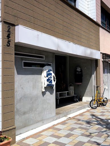 CABARETの店舗写真