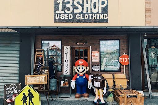 13SHOPの店舗写真