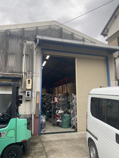 ケイアールジー(古着卸ピーカンエージェンシー)の店舗写真