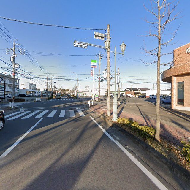 古着屋PRESS 鈴鹿店の店内の様子