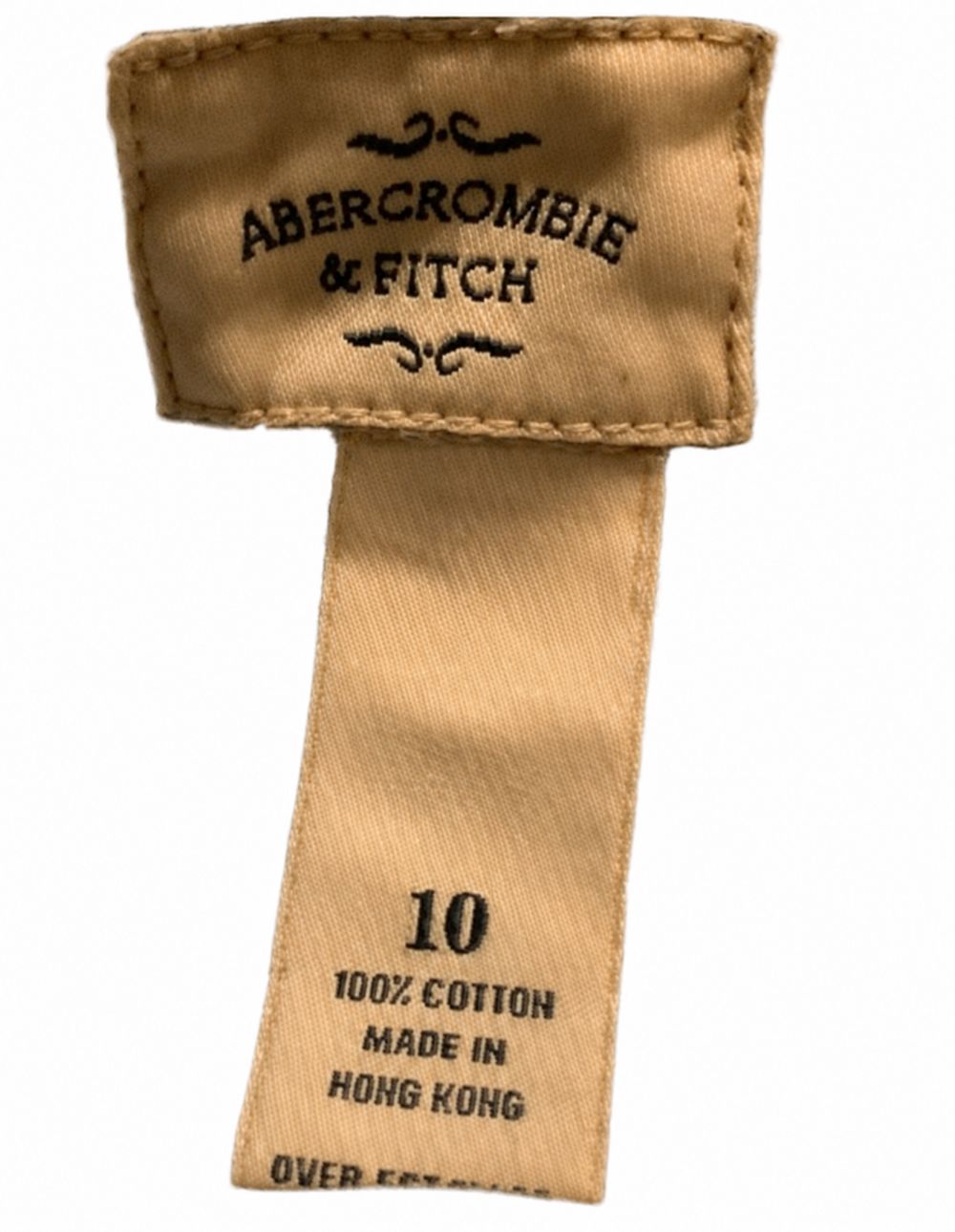 Abercrombie and Fitchのタグと10、100パーセントコットン、Made in Hong Kong、Over for Care表示