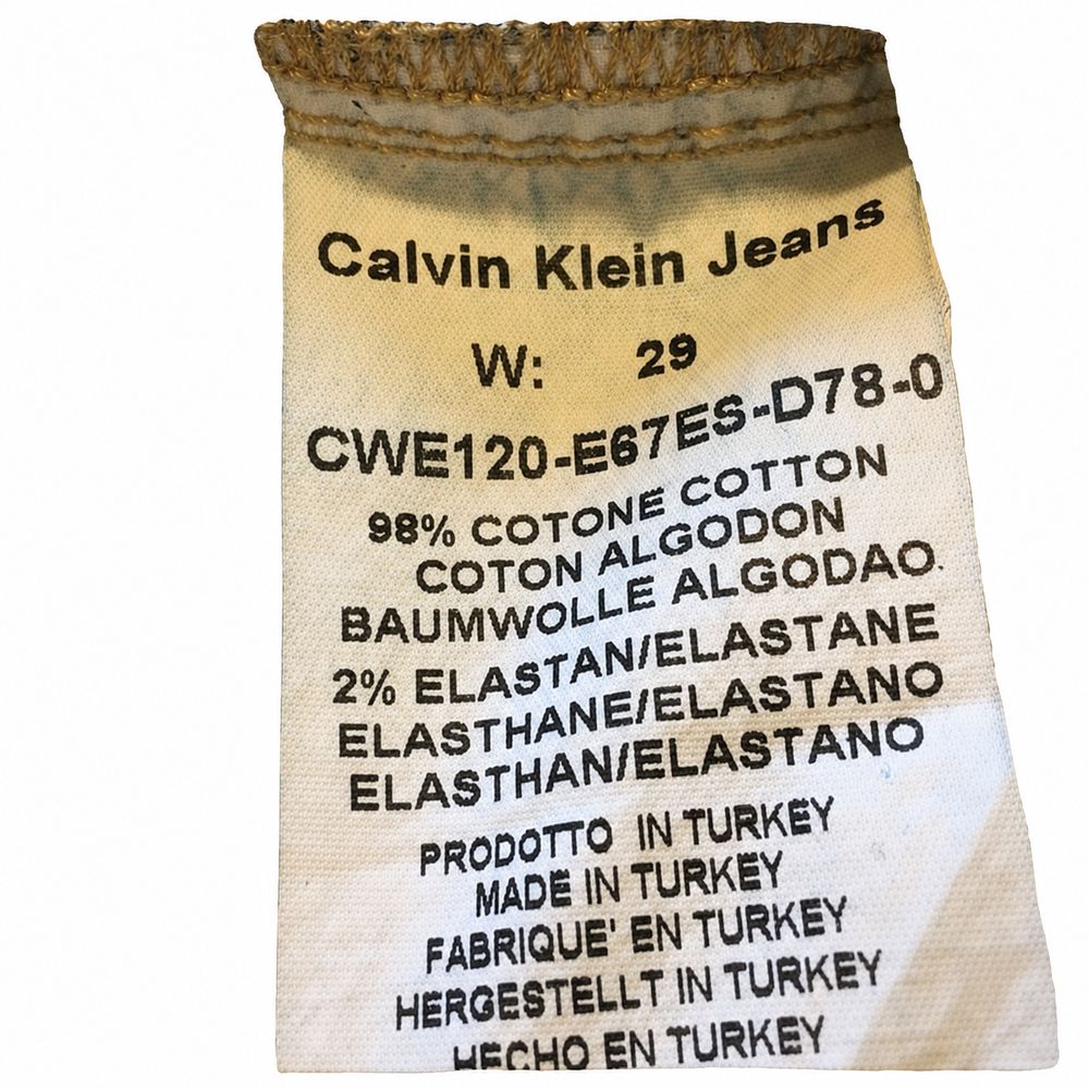 Calvin Klein CollectionのタグとMade in Hong Kong、100パーセントリネン表示