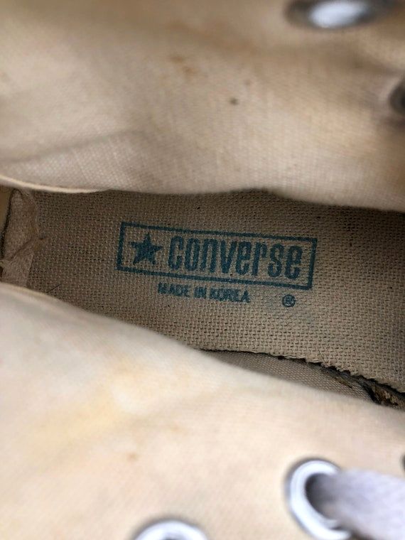 Converseの実物タグ資料、別仕様の織りネーム。縫い付け方にも注目する