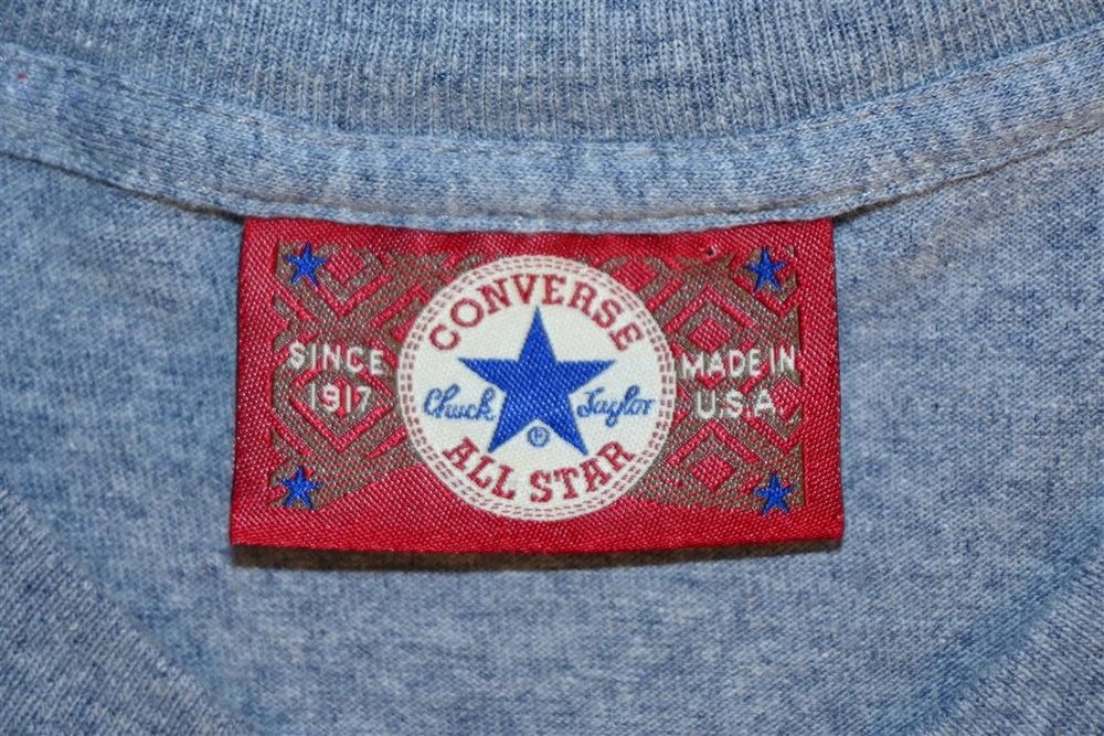 Converseの実物タグ資料、プリント式の表示。文字の読める範囲を記録する