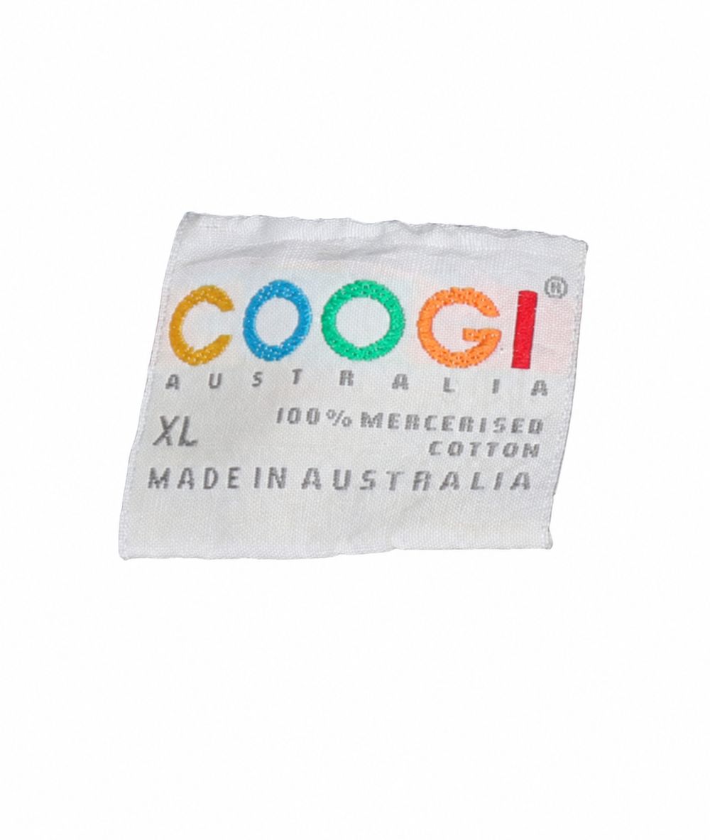 Coogi Australia Since 1969のデニムと刺繍