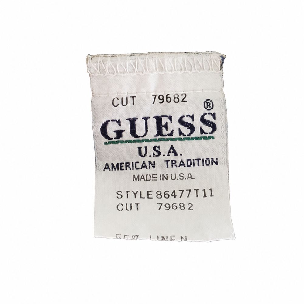 GUESS An American TraditionタグとAssembled in Mexico of US Components、Sサイズ表示