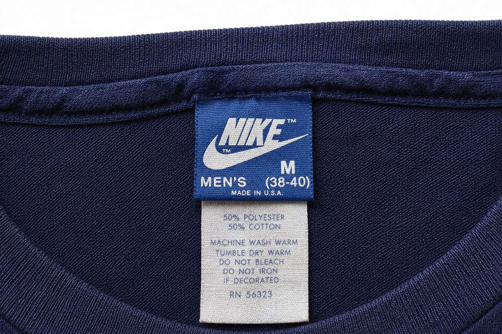 1980年代NIKE青タグ・実物資料ベースの再構成イメージ