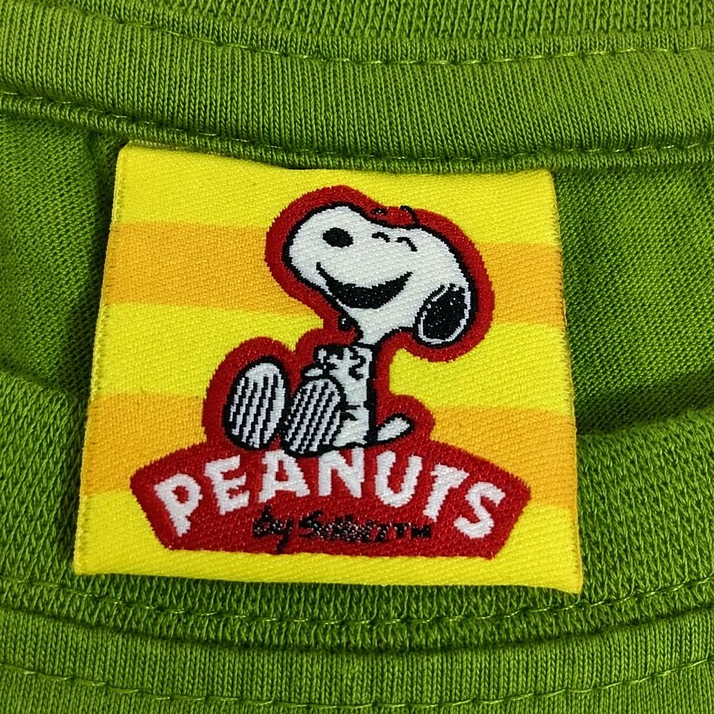 Peanutsの実物タグ資料、別仕様の織りネーム。縫い付け方にも注目する