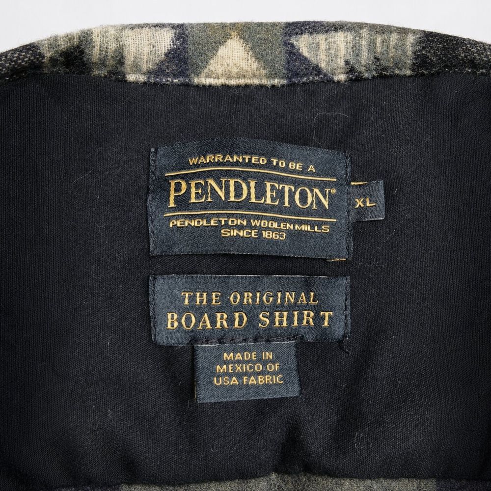 Pendleton Original Board Shirt黒タグとメキシコ製補助タグ