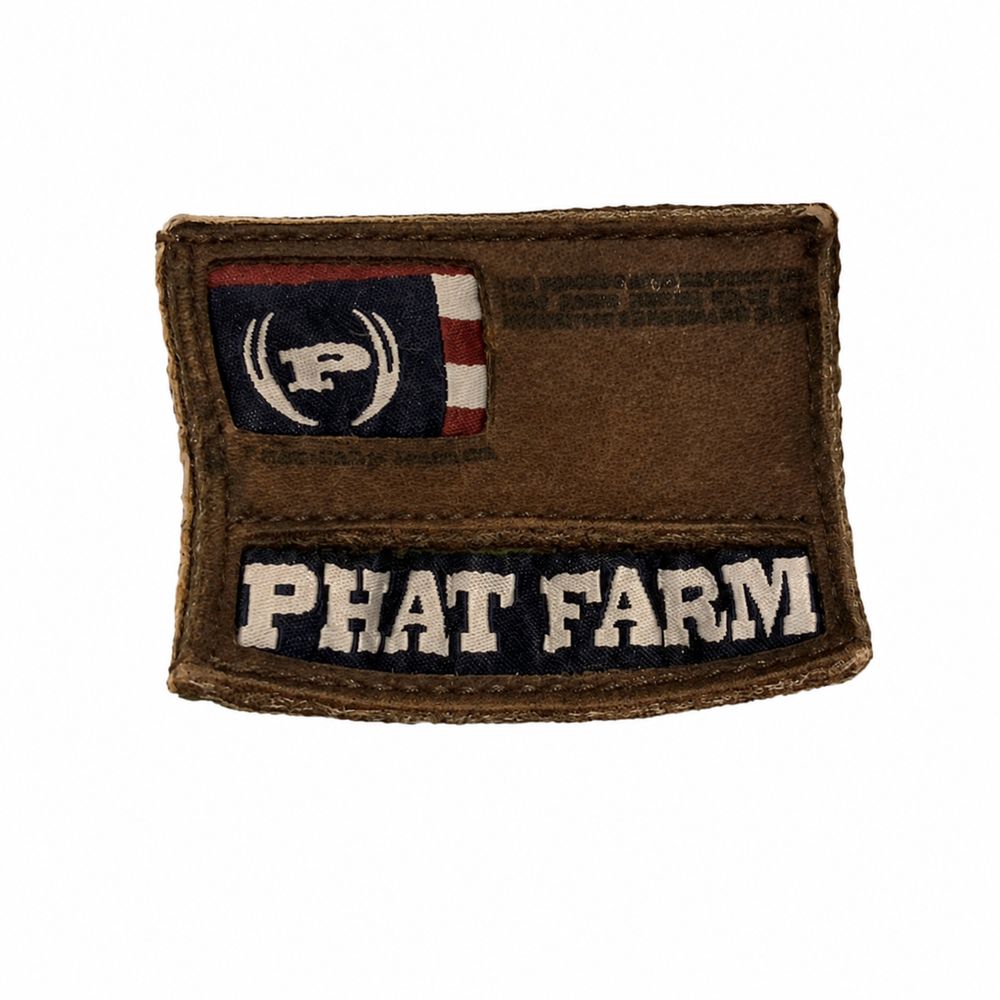 Phat Farmのロゴとデニム腰パッチ