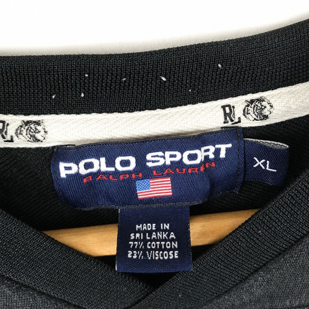 Polo Sportの実物タグ資料、プリント式の表示。文字の読める範囲を記録する
