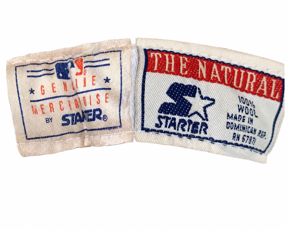 Classic Team Collection、Starter、100パーセントNylon、Made in Canada、L GのNFLジャージタグ