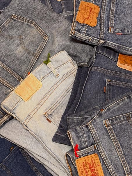 Levi's